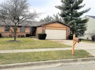 6447 Blackhaw Dr, Reynoldsburg, OH 43068