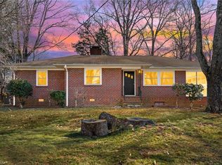 2222 McKnight Mill Rd, Greensboro, NC 27405