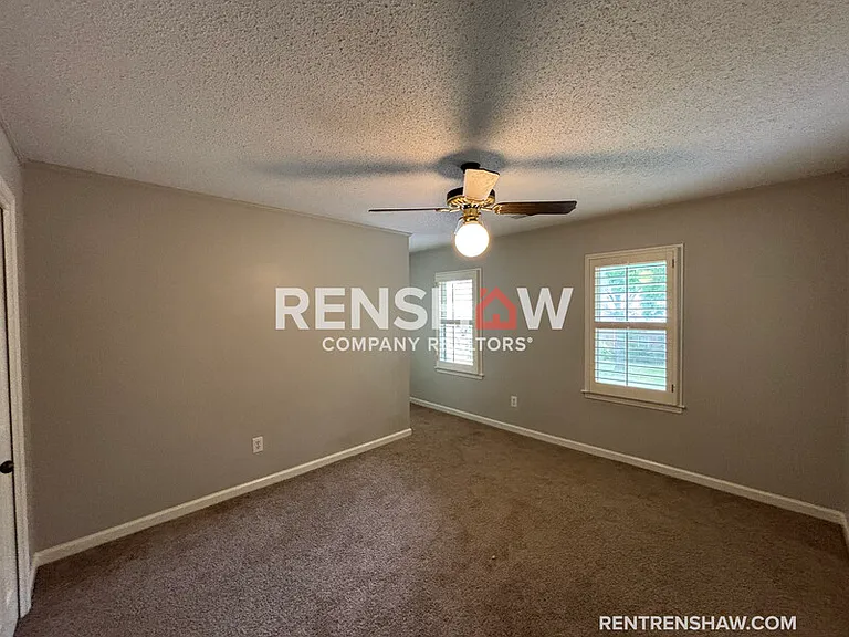 8223 Shady Fern Cv — Photo 24