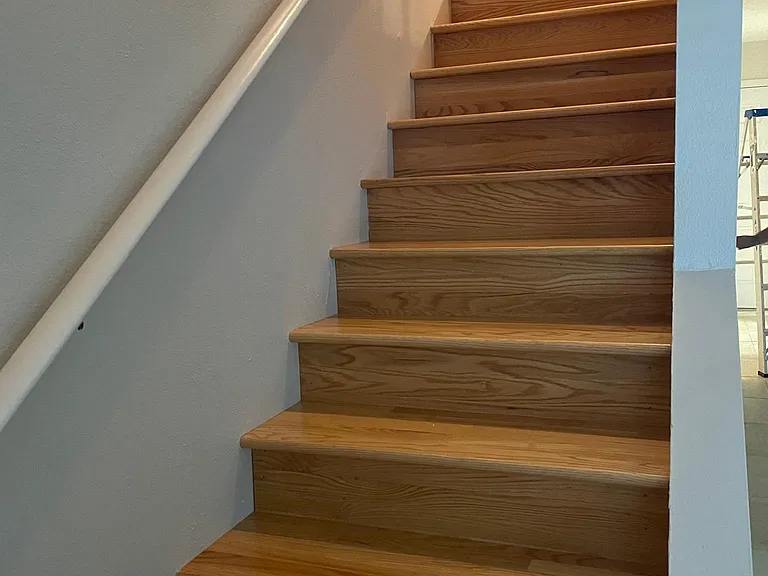 oak stairs to second floor