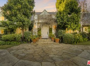 821 N Whittier Dr, Beverly Hills, CA 90210