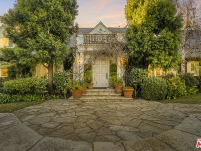 821 N Whittier Dr, Beverly Hills, CA, 90210