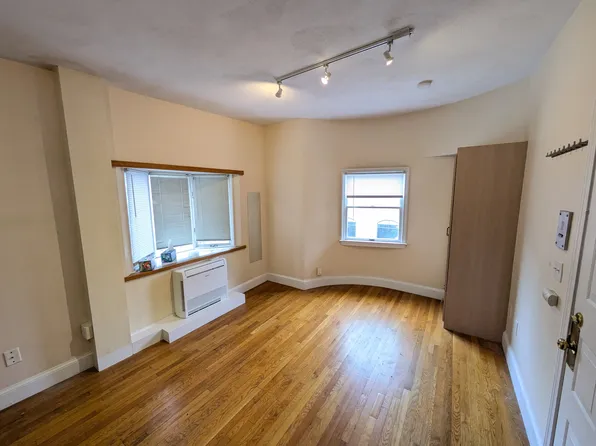 12 Mount Auburn St, Cambridge, MA