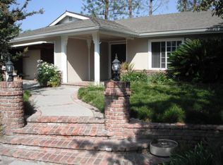 893 W Cumberland St, Upland, CA 91786
