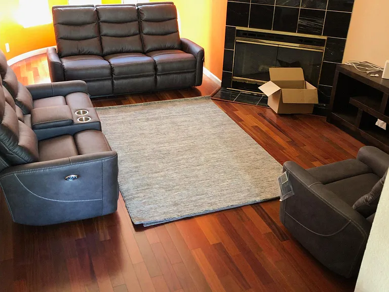 114 Redding Rd — Photo 2