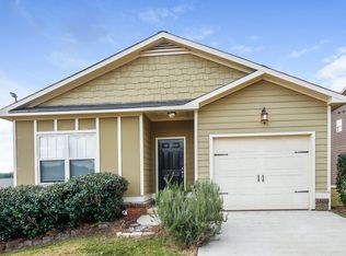 102 Enclave Dr, Villa Rica, GA 30180