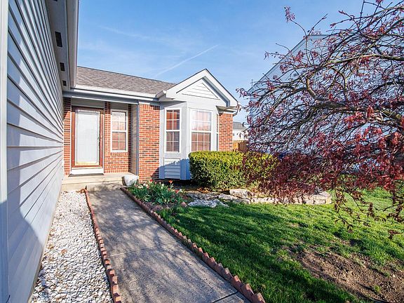 4th image of 1034 Crossbrook Blvd