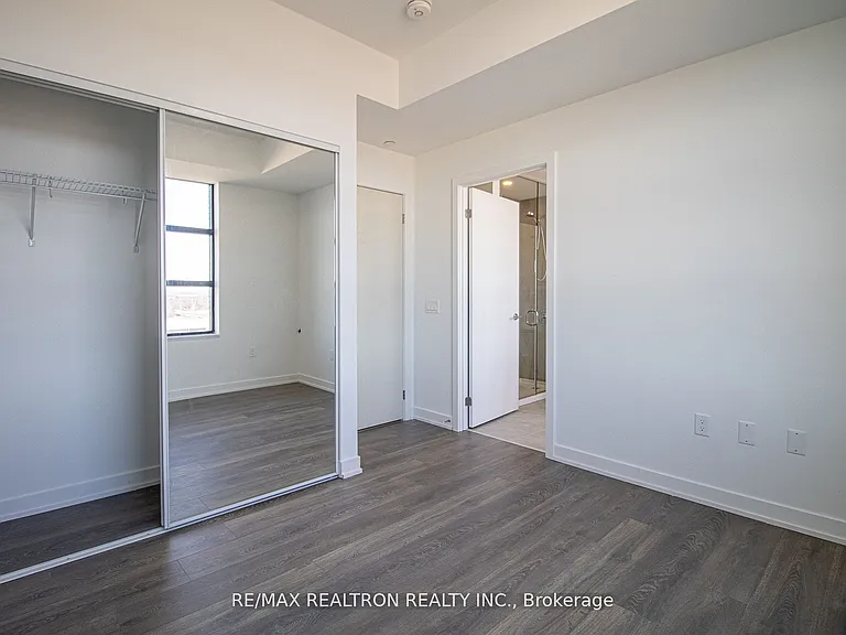 1606 Charles St #1402 — Photo 17