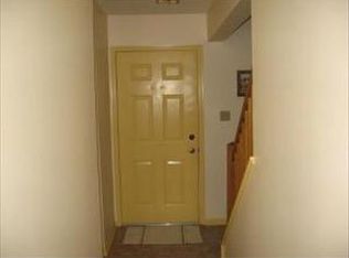 101 Winding Hill Dr, Lancaster, PA 17601