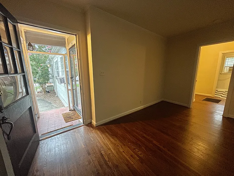 912 Oxmoor Rd #3 — Photo 16