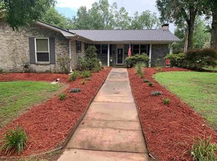 117 W Locust St, Lonoke, AR 72086