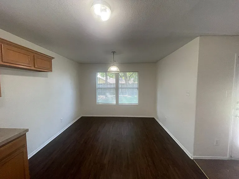 1306 Trent St — Photo 10