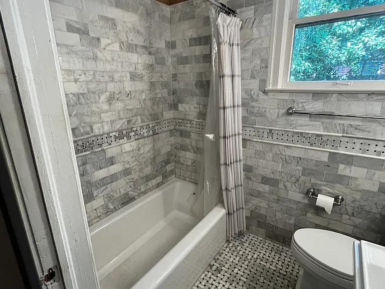 1005 NW 13th Ave — Photo 27