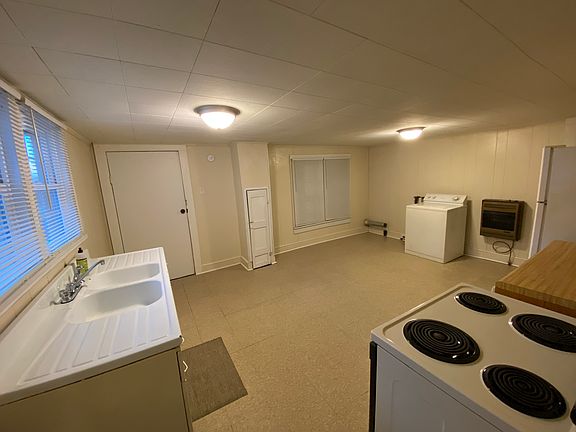 Large and Spacious Eat-in Kitchen! Washer and Dryer hook-ups and has a washing machine already if needed!