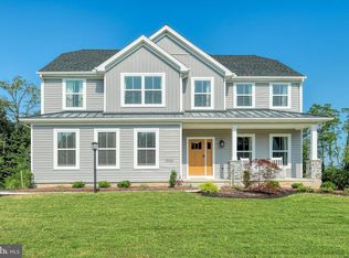 3588 Fox Pointe Ln, York, PA 17404