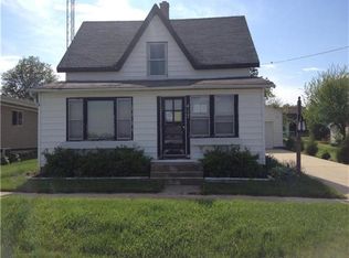 417 Main St, Kingston, IL 60145