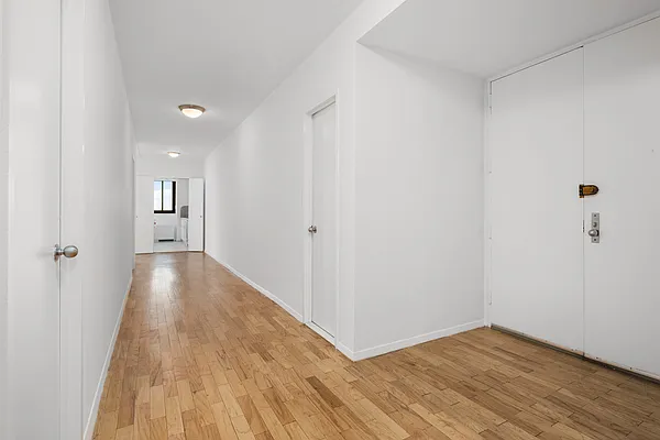 Rented by Douglas Elliman | media 15