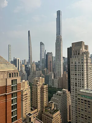 Rented by Oxford Property Group | media 12