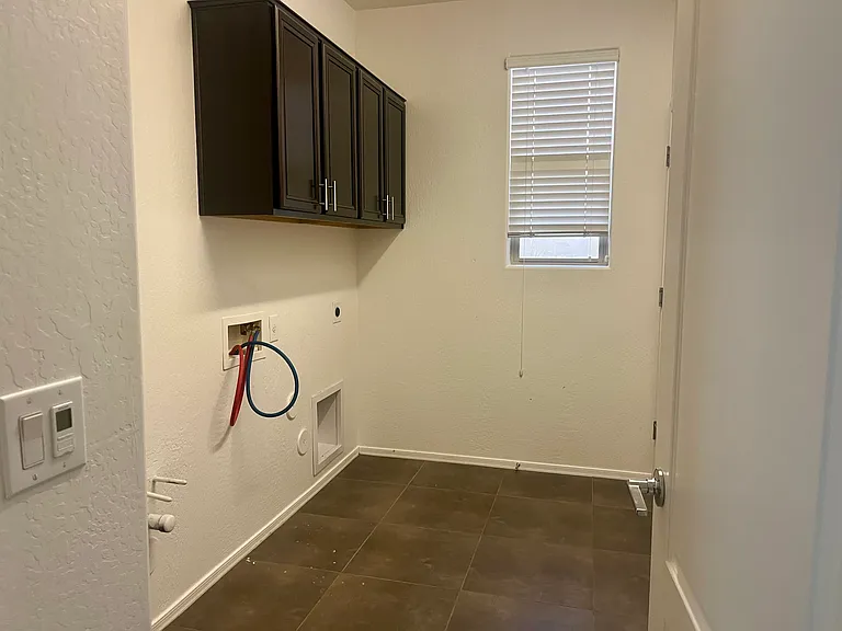 1792 W Homestead Dr — Photo 38