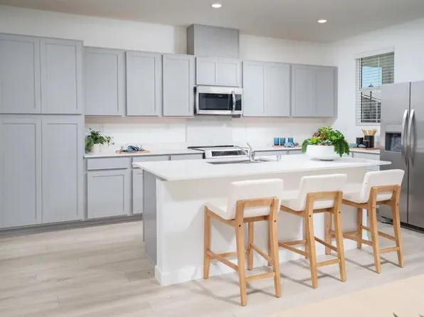 2340 Kaufman Ct, Woodland, CA 95776