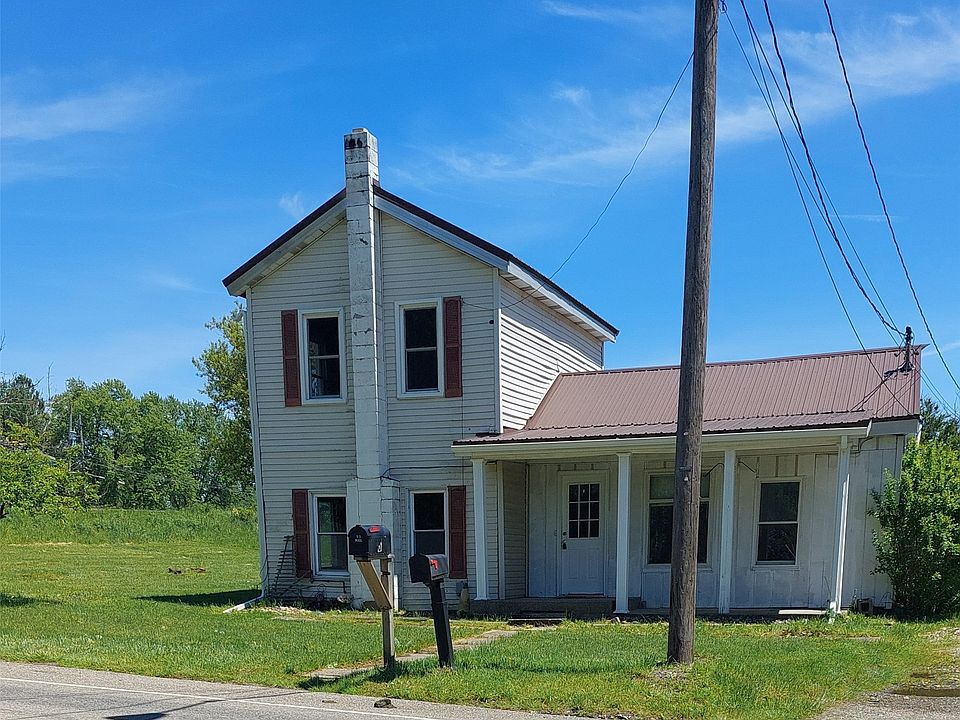 1st image of 139 S Main St