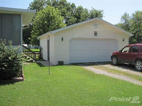 2 Car Detached Garage