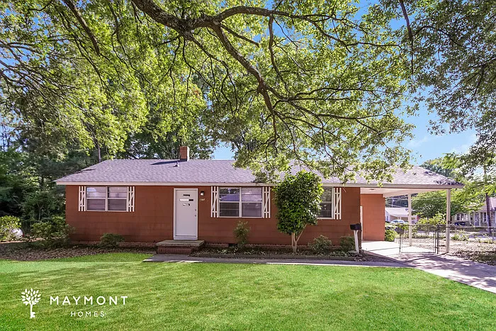 400 E Richardson St — Photo 1