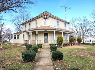 103 Wabash St, Emington, IL 60934