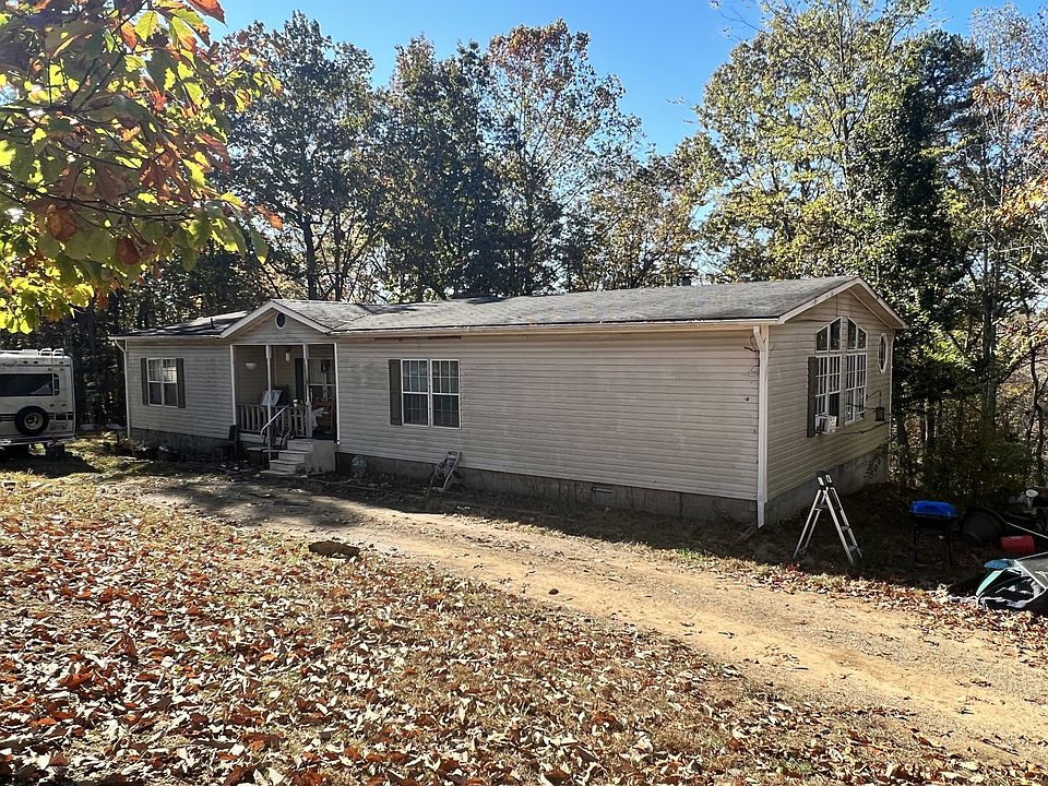 2nd image of 887 Gibbs Rd