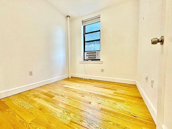 5th image of 24 Charles St APT 10