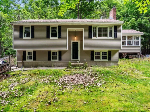 27 Blood Road, Temple, NH 03084