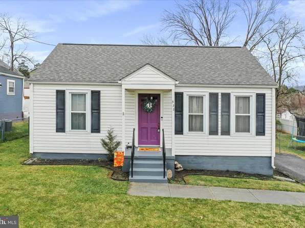 338 Stonewall St, Strasburg, VA 22657