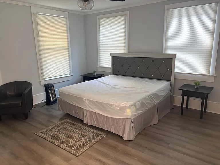 1337 Duncan Ave — Photo 7