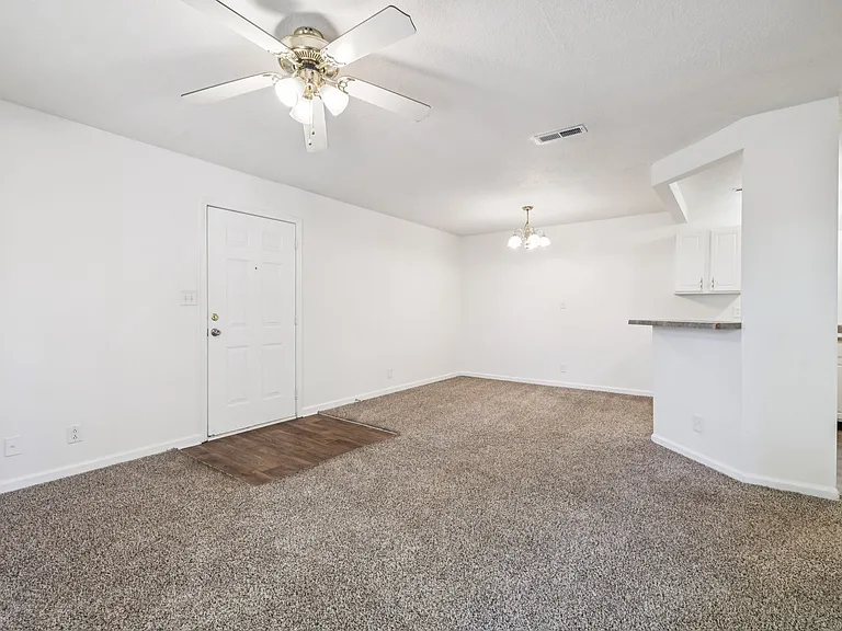 Legacy Village — Photo 134