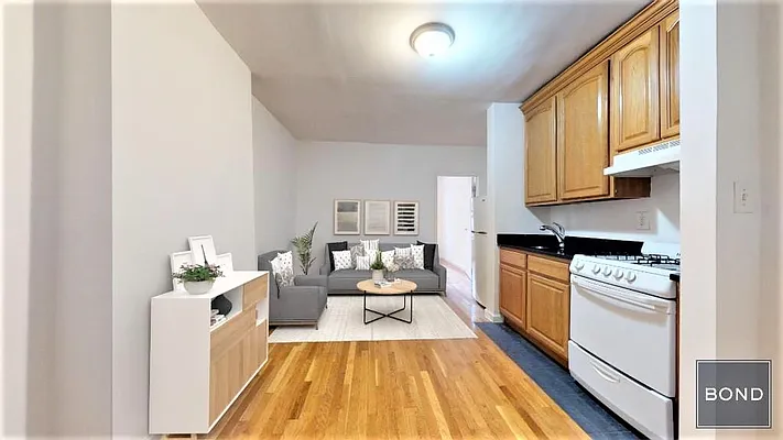 Rented by Bond New York | media 2
