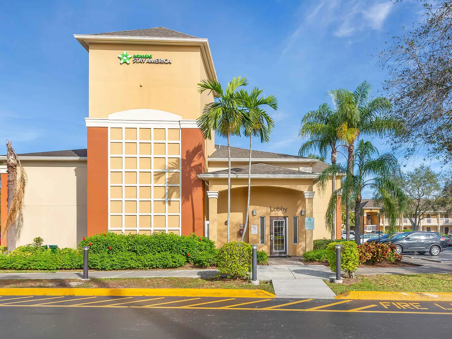 Fort Lauderdale - Tamarac — Photo 2