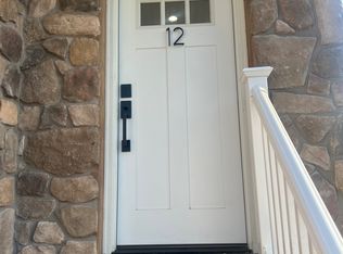 320 Main St #12, Pittston, PA 18641