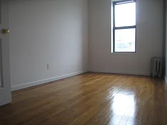 Rented by Alexiou Realty