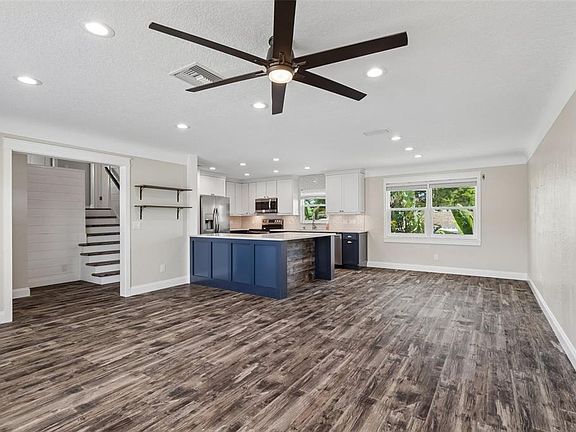3rd image of 13548 BELLEWOOD AVENUE