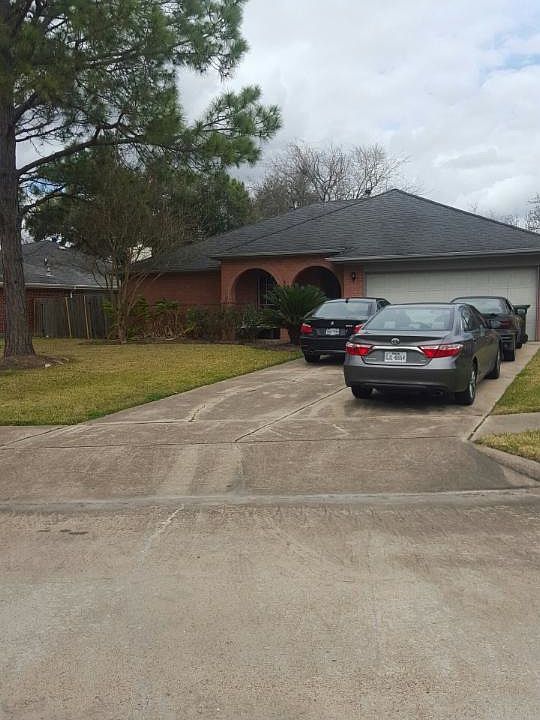 1st image of 2218 Saradon Dr
