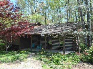 602 Sugar Cove Ln, Chapel Hill, NC 27516