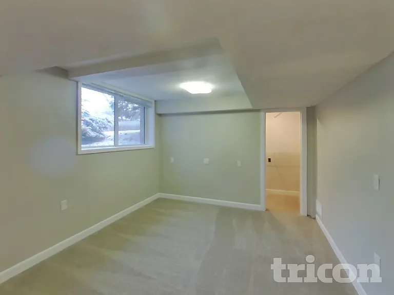 3820 Union Terrace Ln N — Photo 4