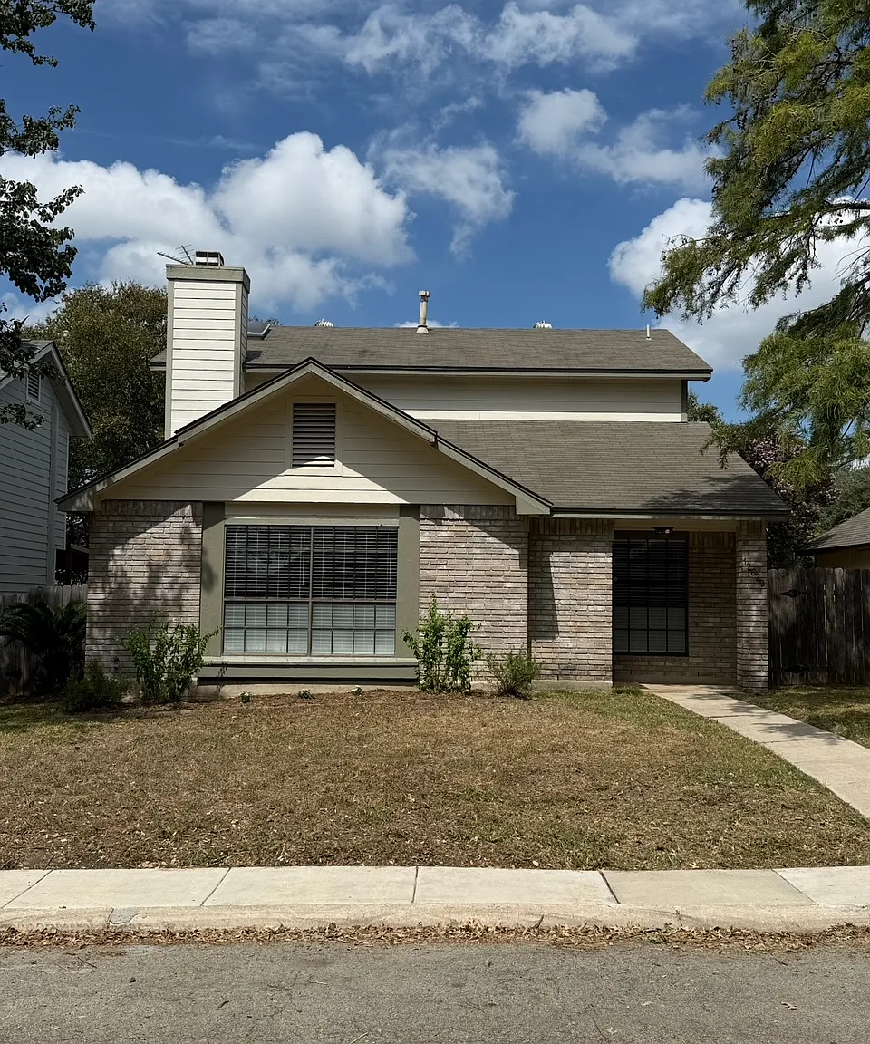 3 bed, 2.5 bath, 1552 sqft, $1,750 — Photo 1