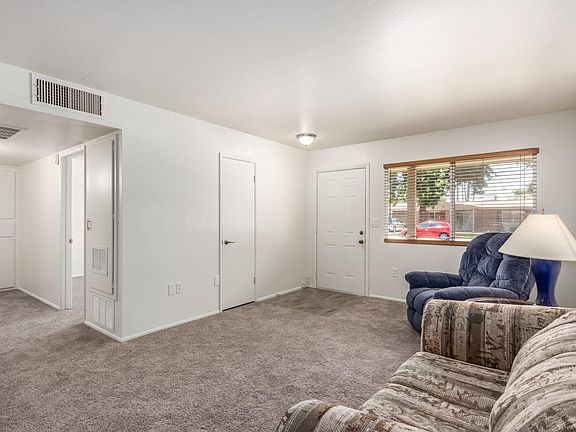4th image of 10410 W Deanne Dr