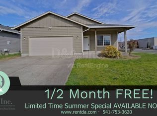 4373 Mackinaw Ave SE, Albany, OR 97322