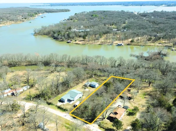 Silvey St, Quinlan, TX 75474