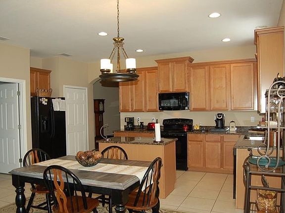 4th image of 1922 Wind Meadows Dr