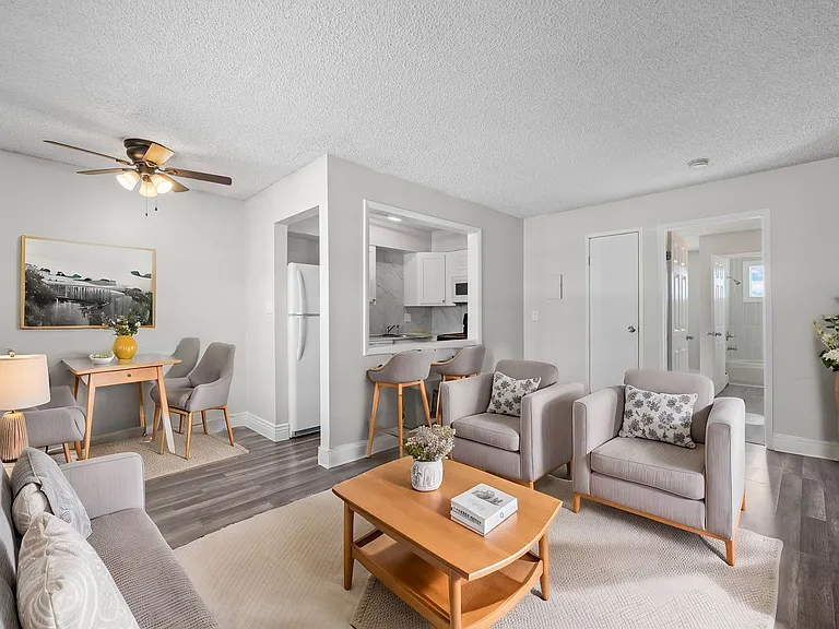The Atrium - Lease Now, Live Easy — Photo 29