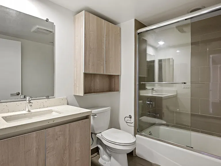 Western Lux — Photo 92