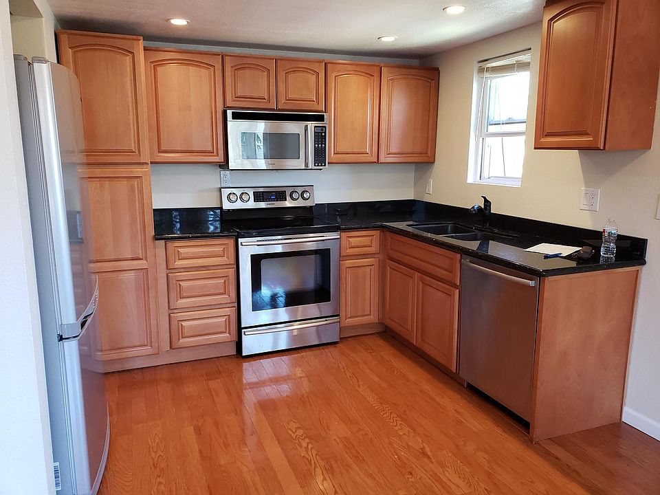 1st image of 2435 NW 61st St